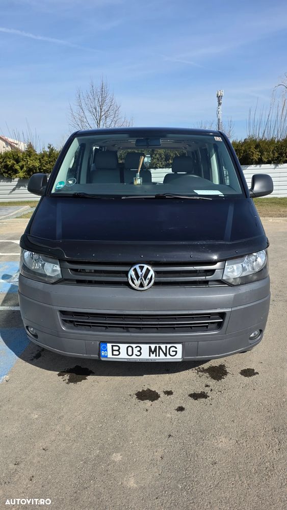 Volkswagen Caravelle - 2