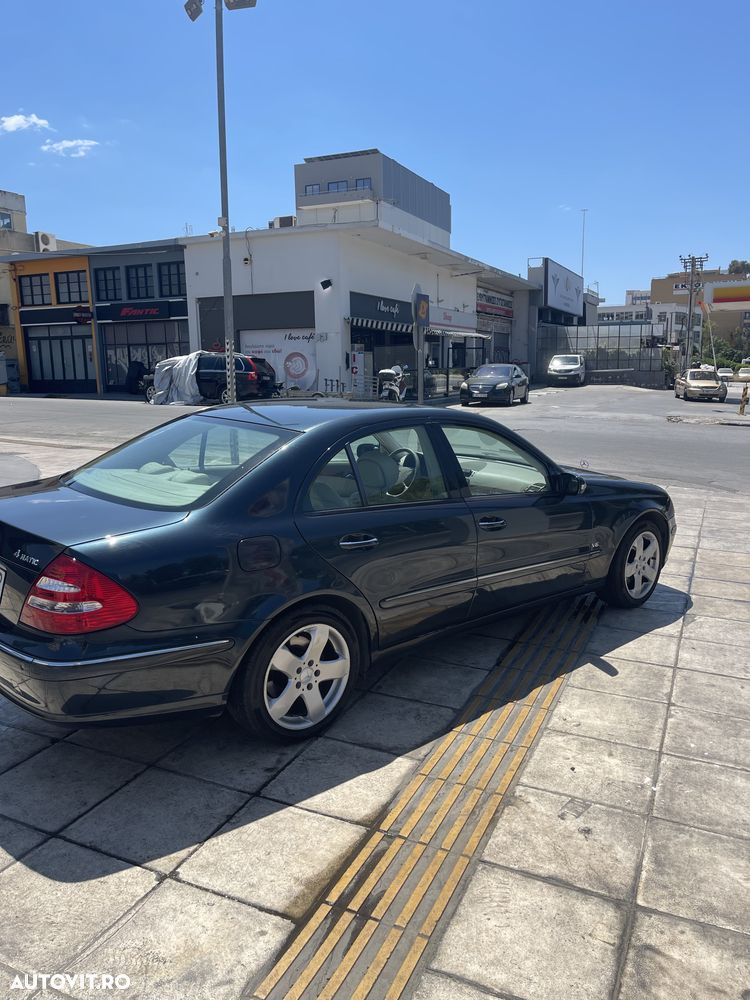 Mercedes-Benz E 280 4Matic Automatik Elegance - 5