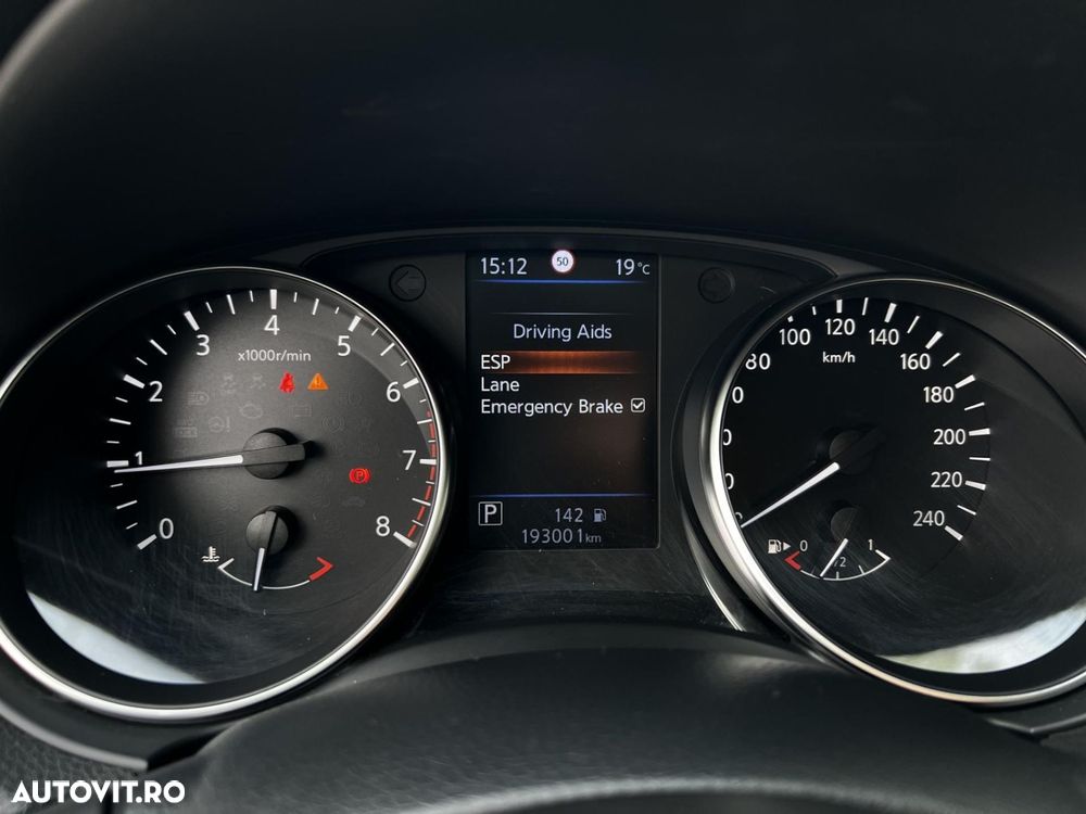 Nissan Qashqai 1.3 DIG-T DCT TEKNA - 27