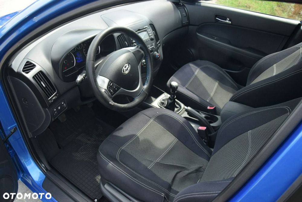 Hyundai i30 1.4 Classic EU5 - 18