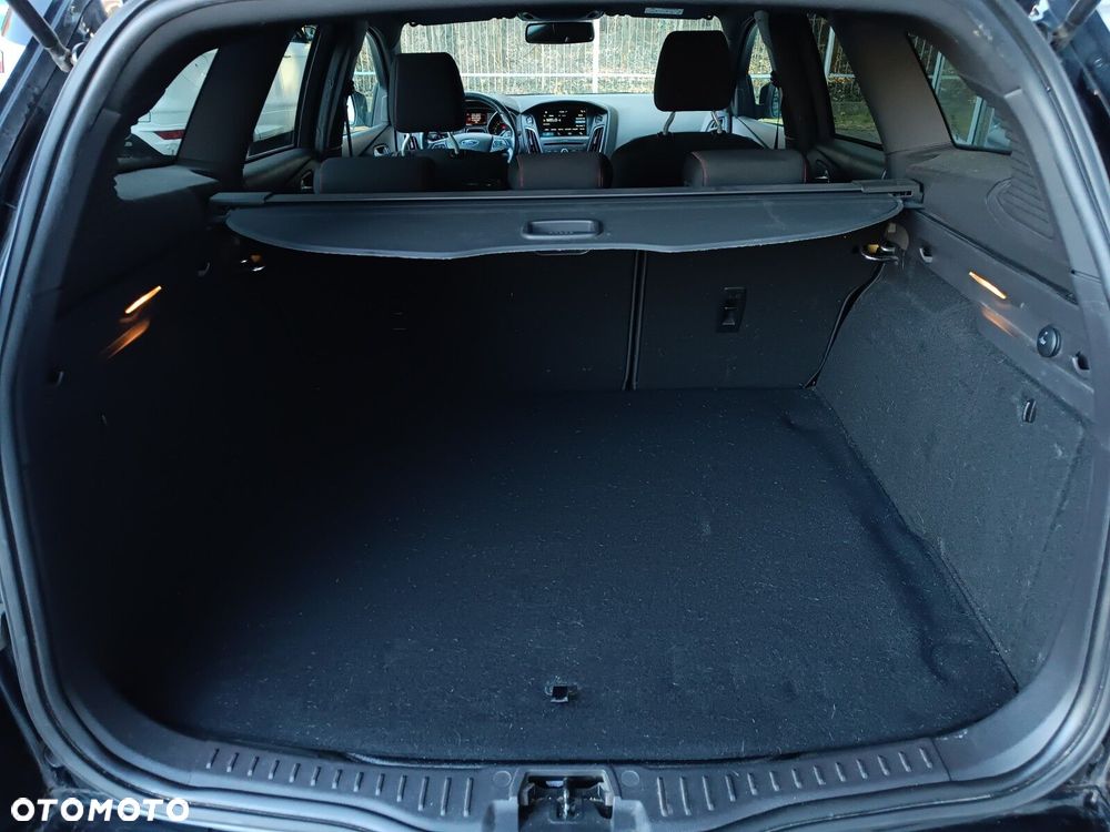 Ford Focus 2.0 EcoBlue ST-Line - 27