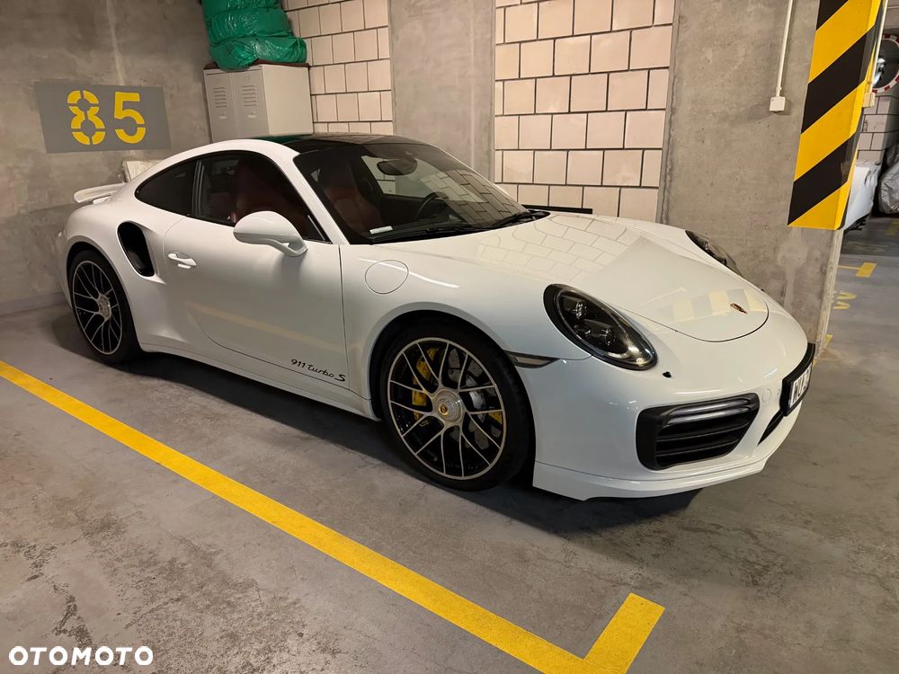 Porsche 911 - 24