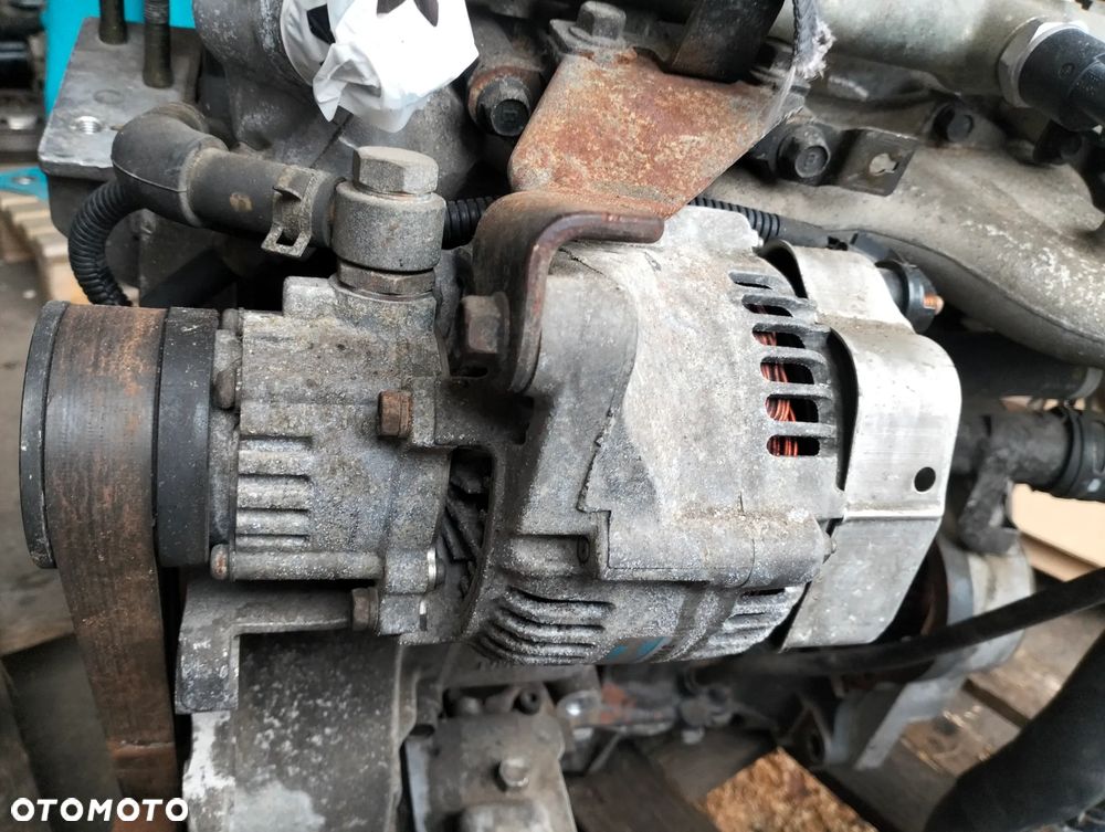 HYUNDAI 1.5 CRDI ALTERNATOR Z POMPĄ