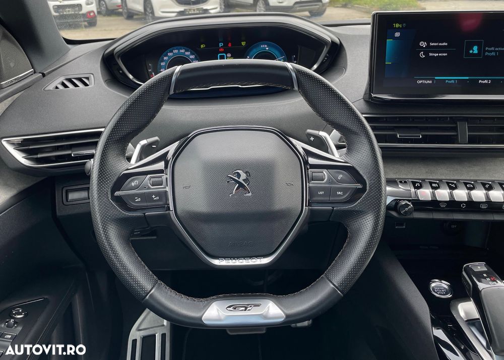 Peugeot 3008 Hybrid 225 e-EAT8 GT Pack - 18