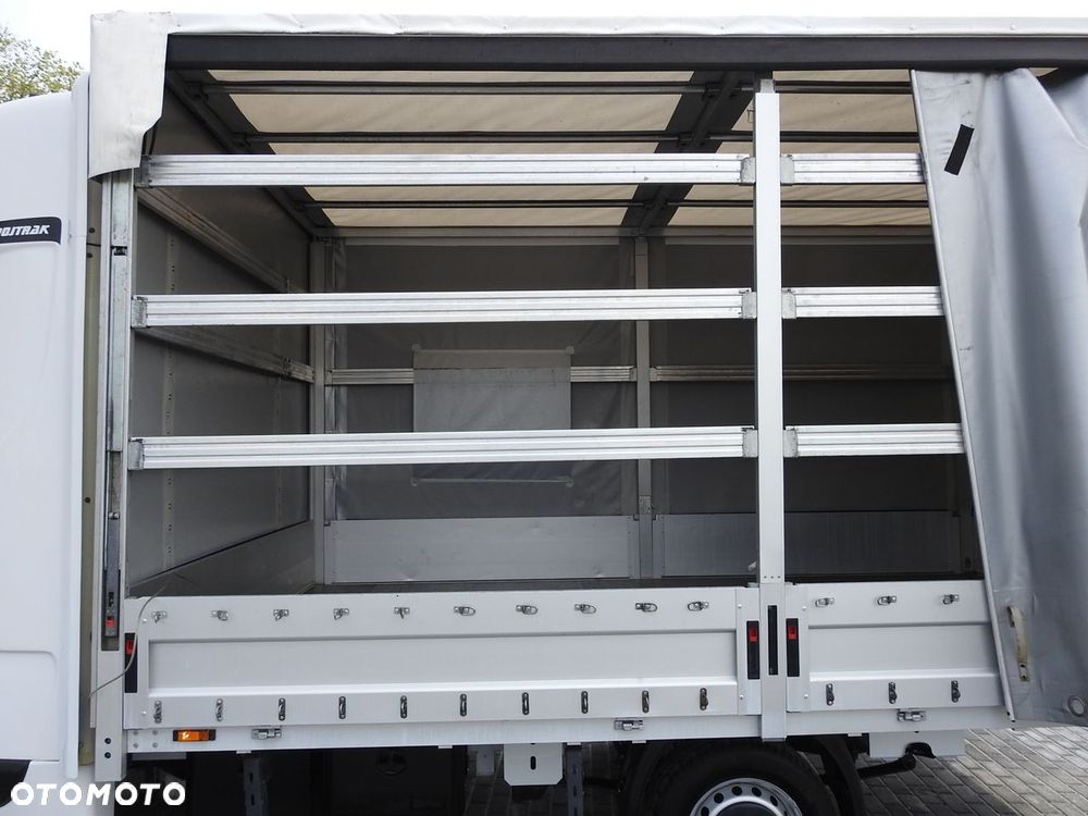 Renault MASTER PLANDEKA 10 PALET WEBASTO TEMPOMAT KLIMATYZACJA LEDY PNEUMATYKA  165KM - 25
