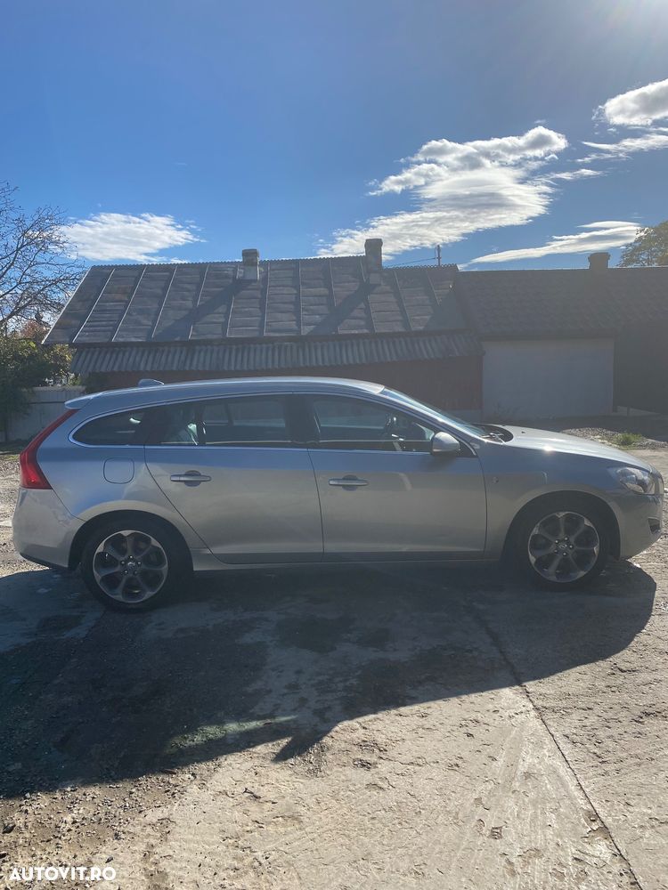 Volvo V60 ver-d3-start--stop-momentum - 6