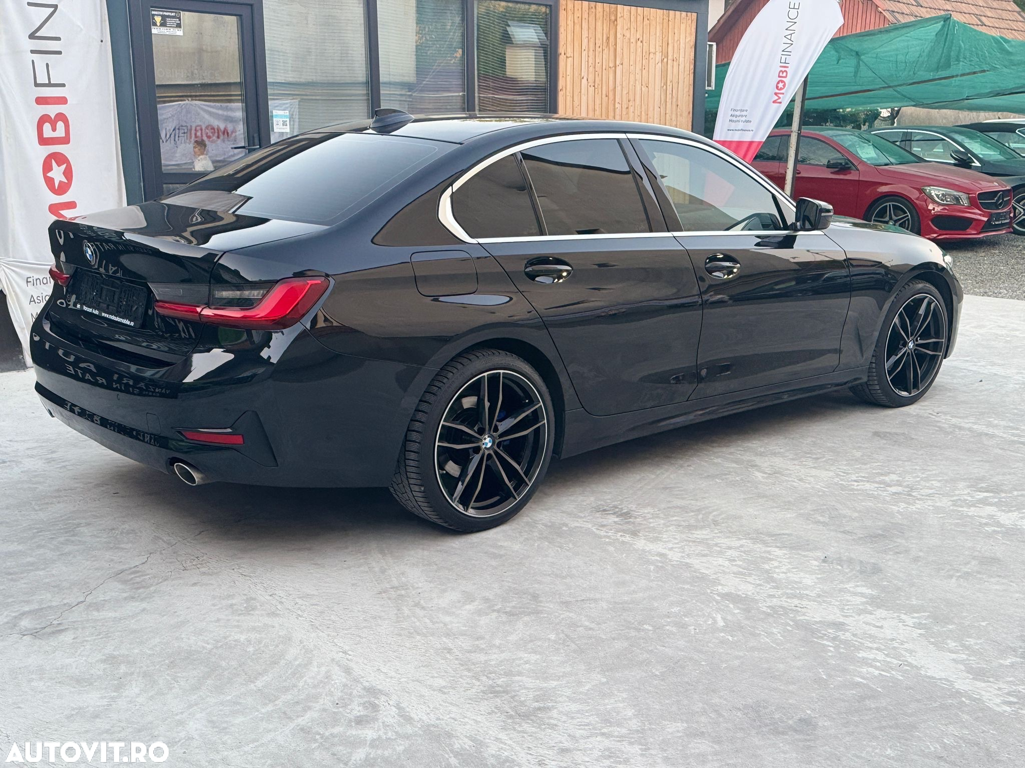 BMW Seria 3 - 18