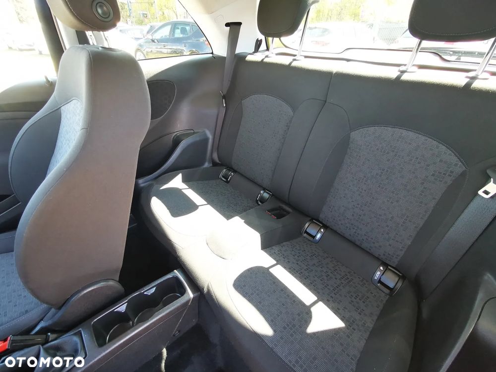 Opel Adam 1.4 Glam - 11