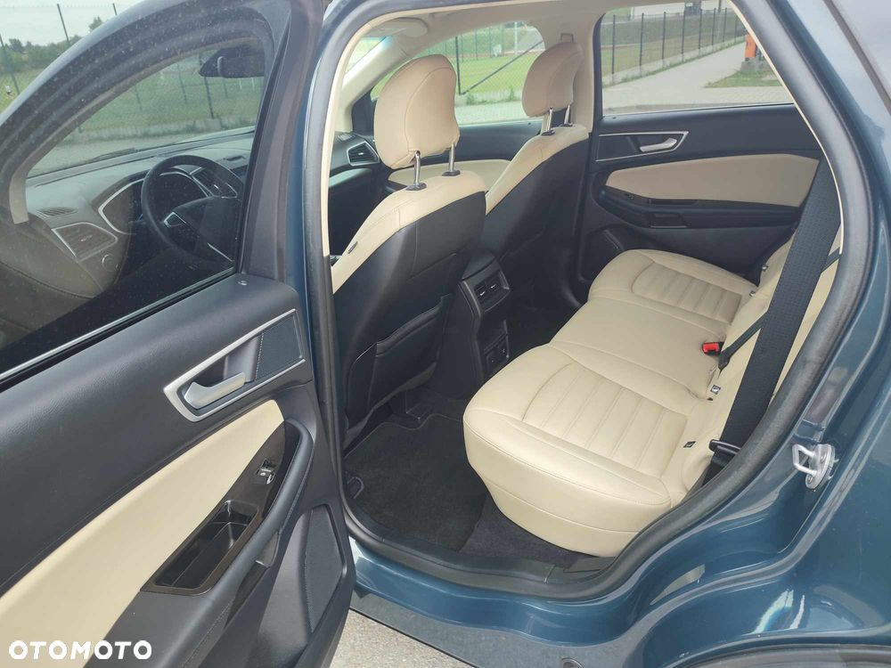 Ford Edge - 12