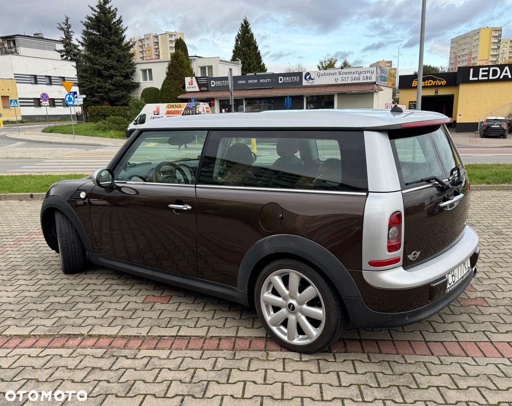 MINI Clubman Cooper D - 4