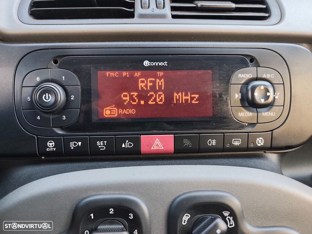 Fiat Panda 1.2 Lounge S&S - 13