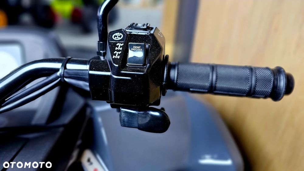 Can-Am Outlander - 15