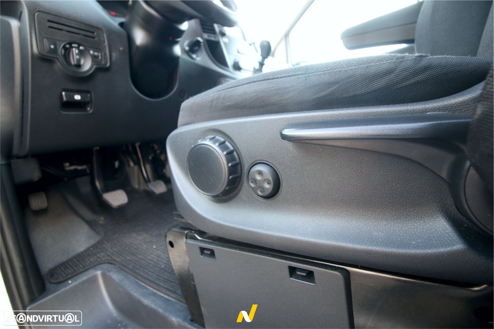 Mercedes-Benz Vito 111 XL Longa 1.6 - Iva Dedutível - 9