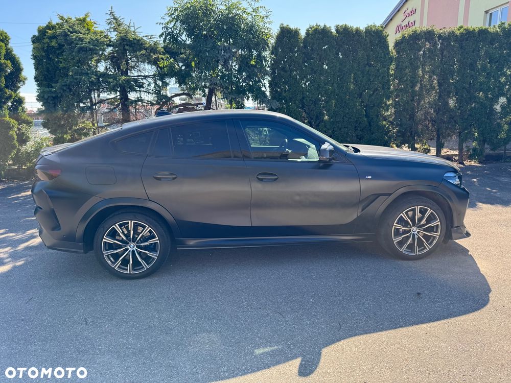 BMW X6 - 26