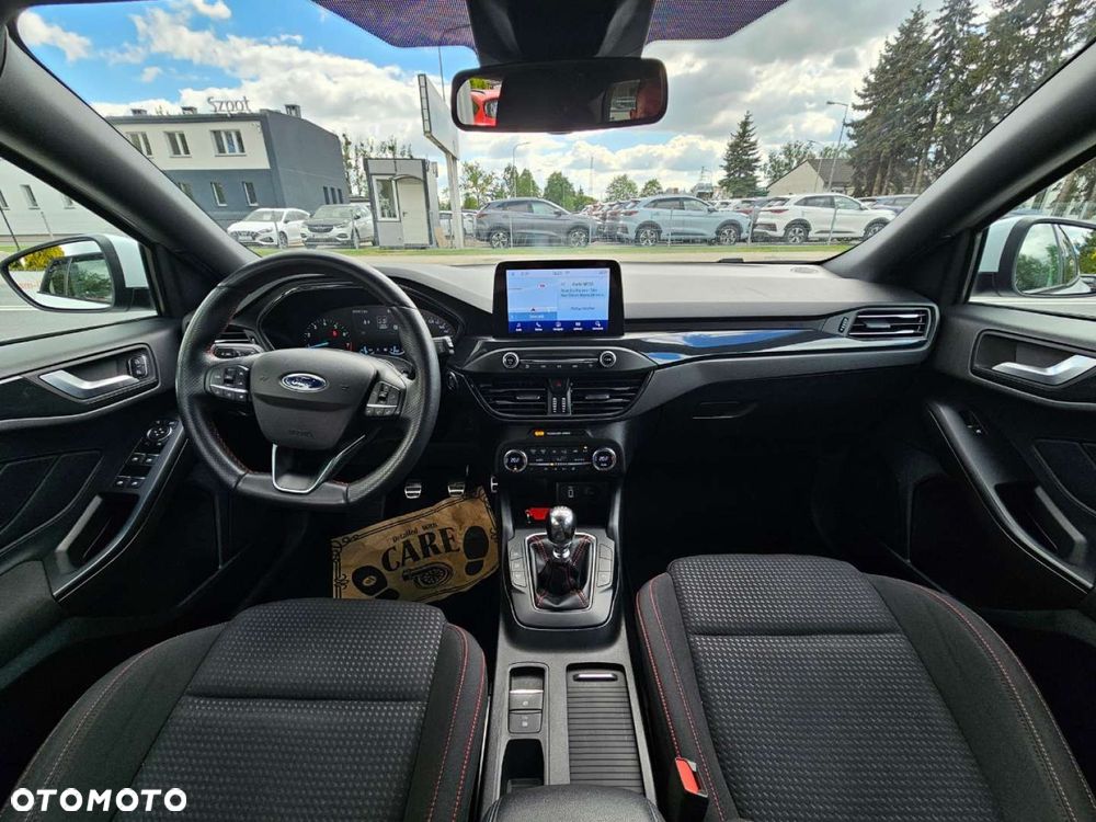 Ford Focus - 18