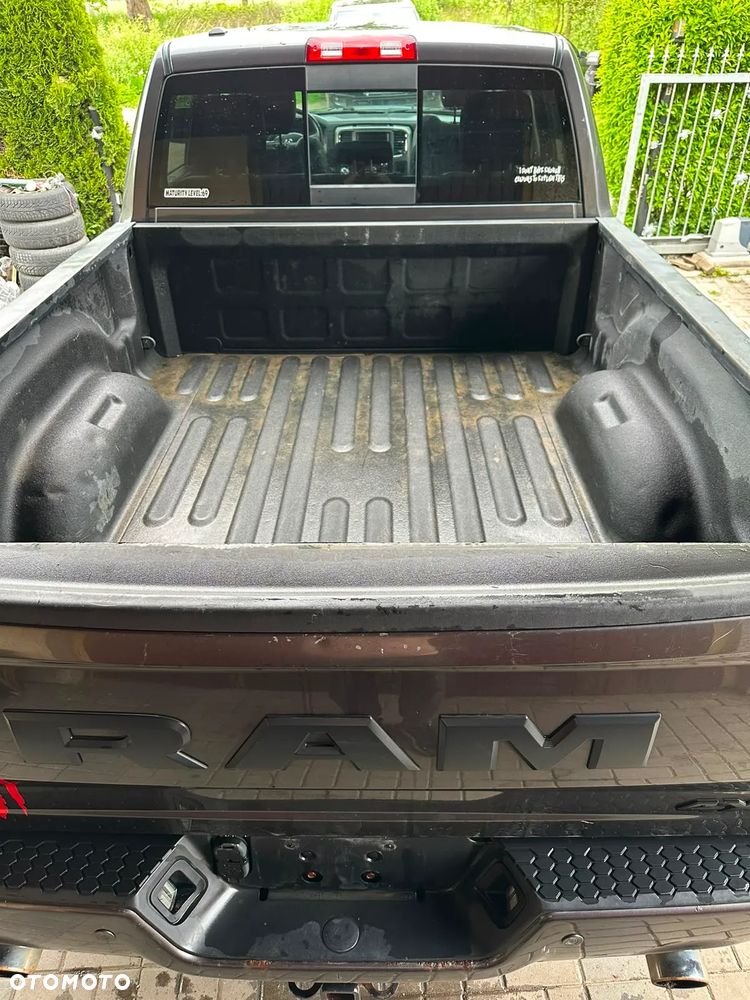 Dodge RAM - 19