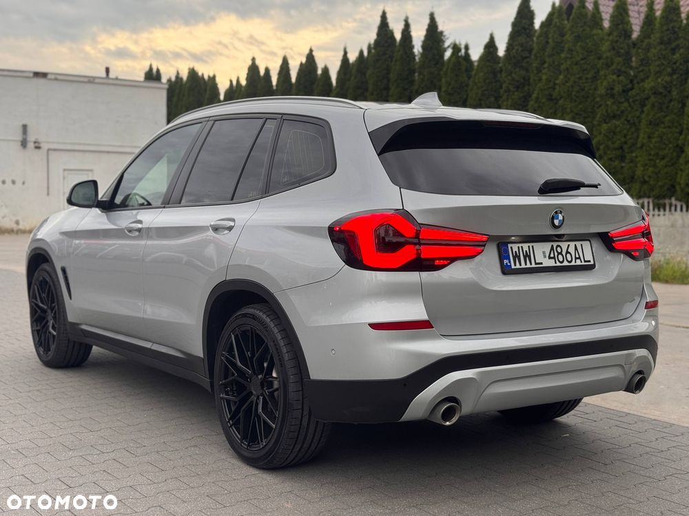 BMW X3 xDrive20i sport - 3