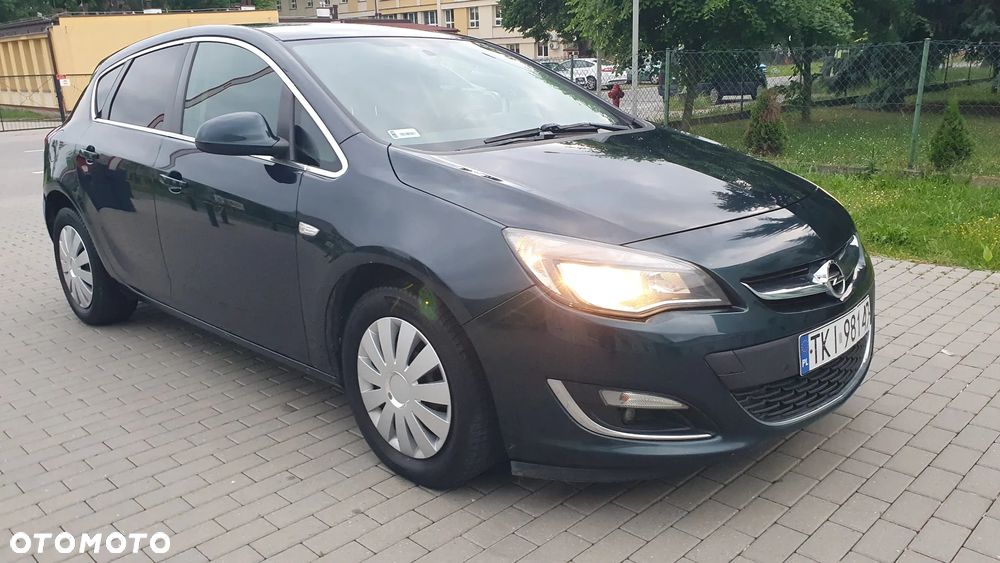 Opel Astra 1.7 CDTI DPF ecoFLEX Start/Stop Exklusiv - 2