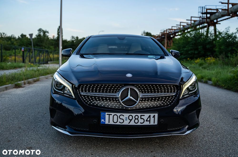 Mercedes-Benz CLA 200 (CDI) d Urban - 8