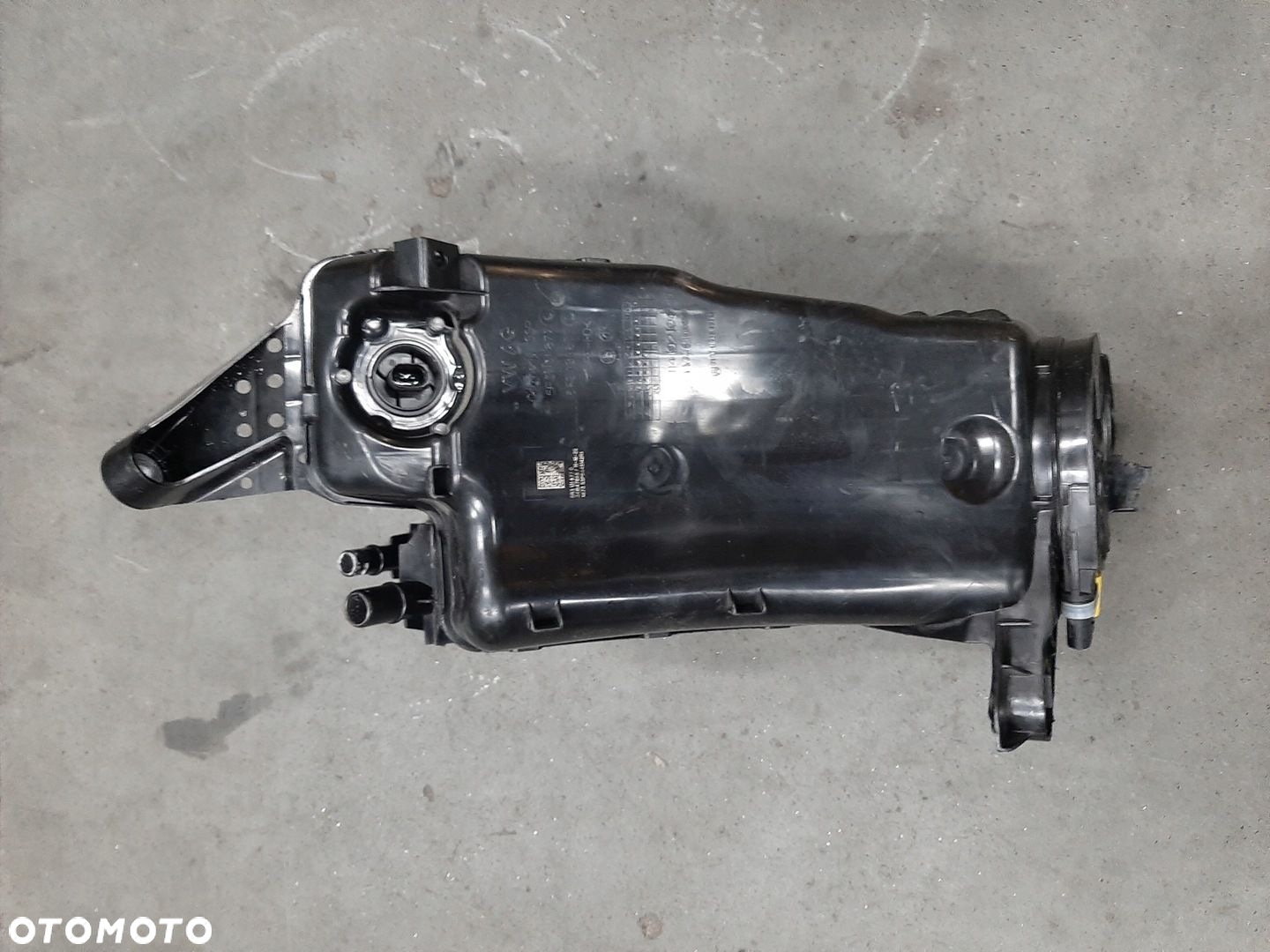 VOLKSWAGEN CADDY IV 2020- ZBIORNIK POMPA ADBLUE 5R3131877C 5Q0131969E - 2