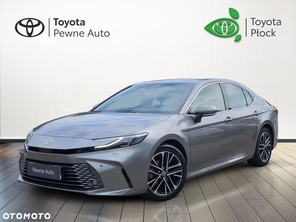 Toyota Camry - 2