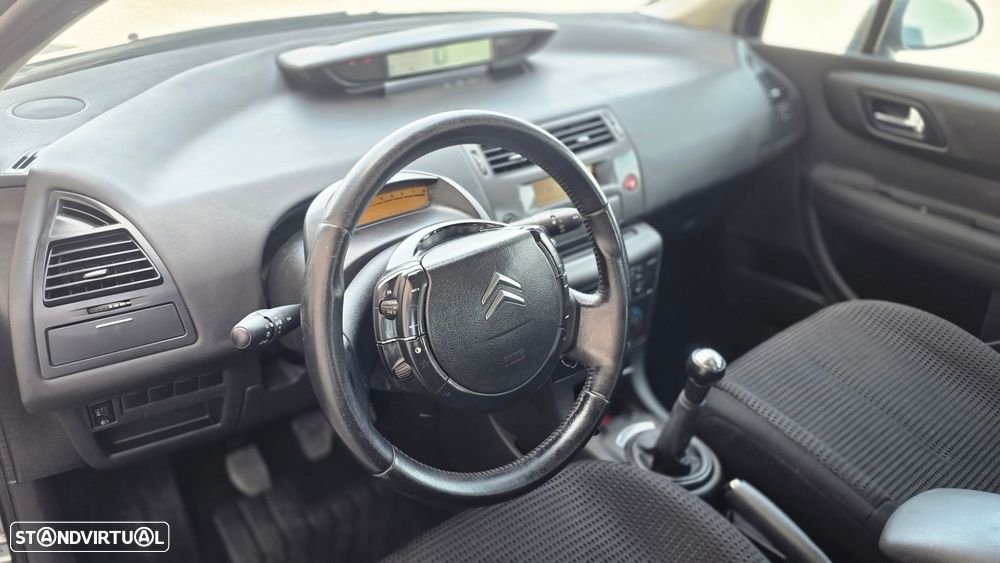 Citroën C4 1.4 16V VTR Pack - 9