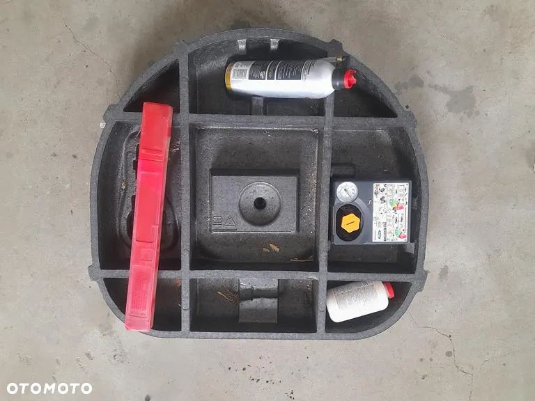 wkład koła styropian zestaw naprawczy koła  Ford C-Max II MK2 lift - 1