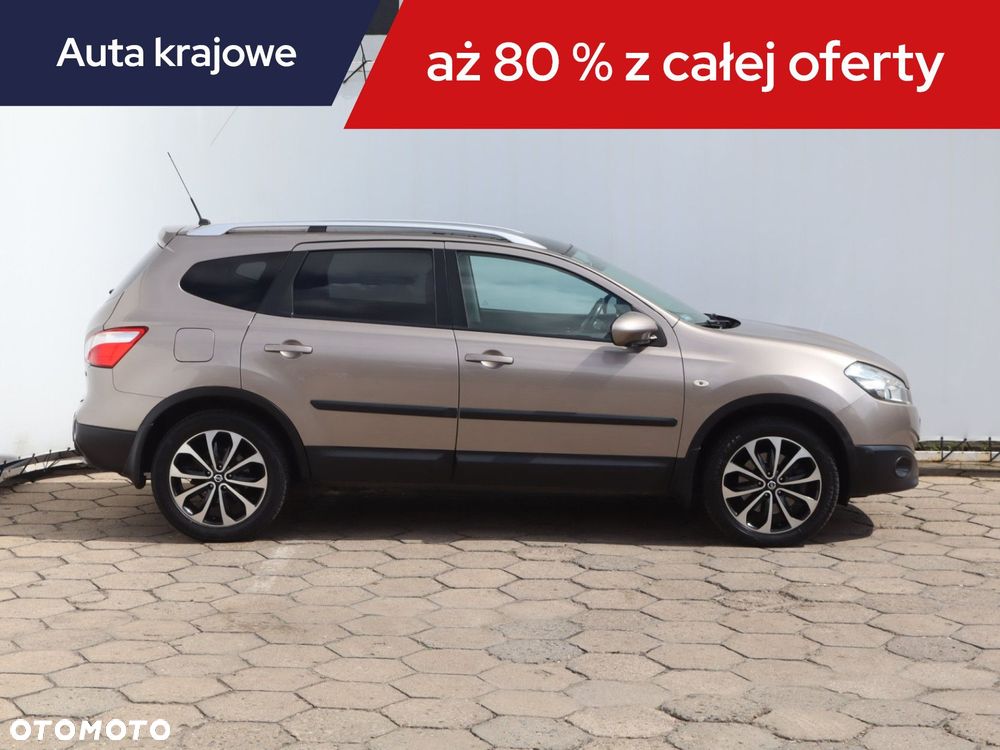Nissan Qashqai+2 - 8