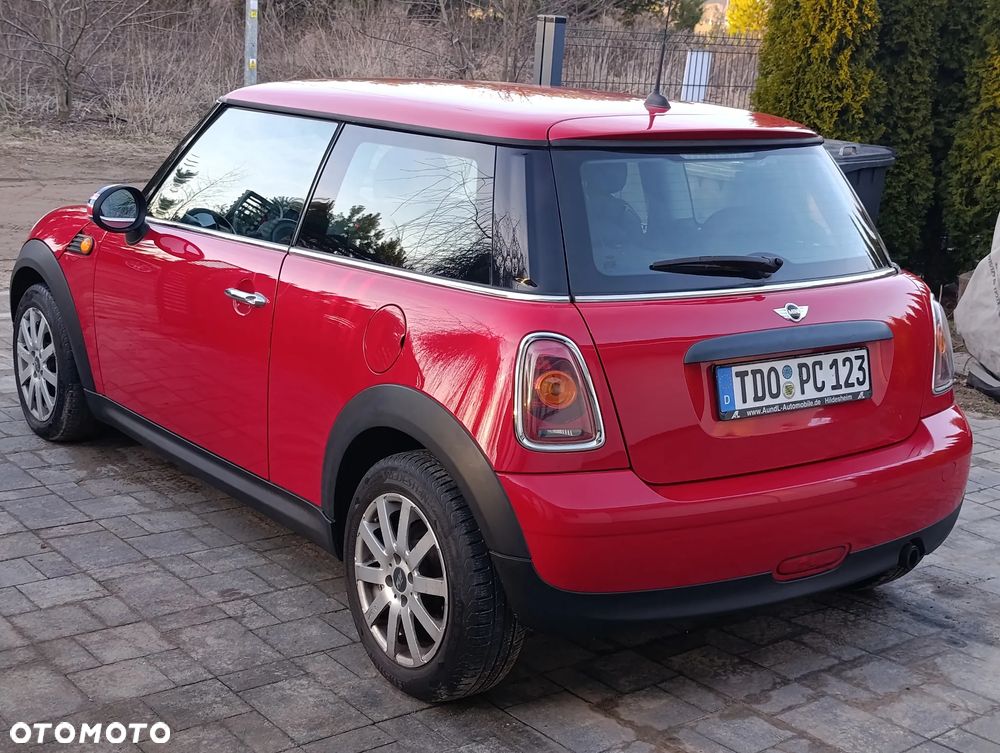 MINI ONE - 6