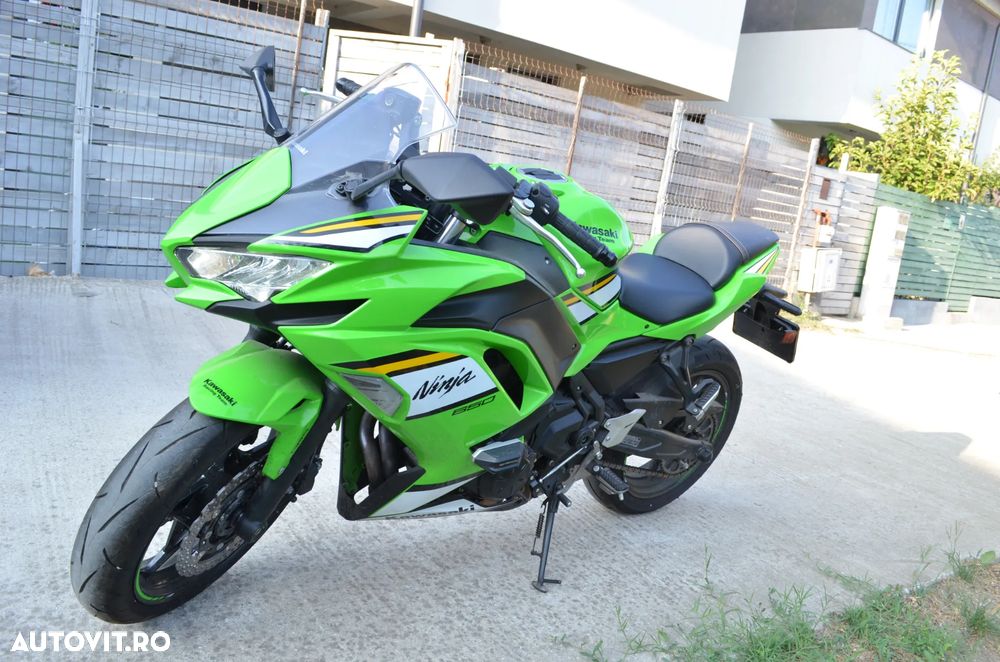 Kawasaki Ninja 650 - 4
