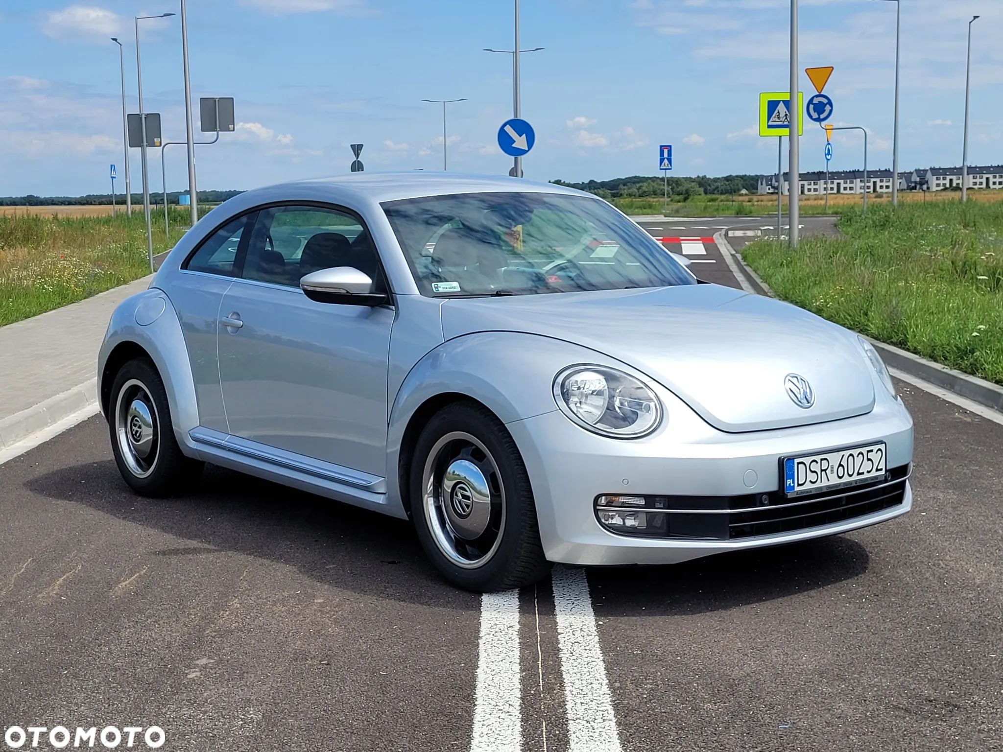 Volkswagen Beetle 1.6 TDI Design - 1