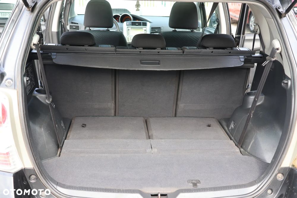 Toyota Verso 2.0 D-4D Premium 7os - 15