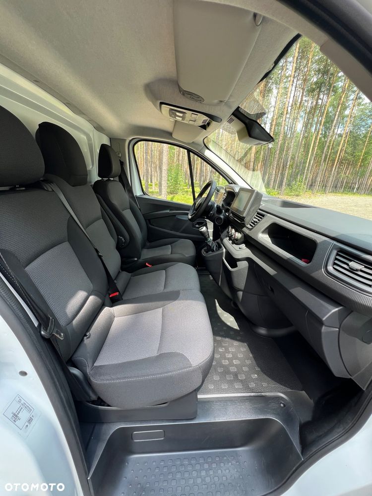 Renault Trafic - 11