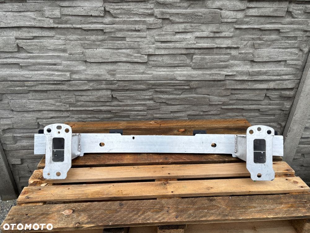 Alfa Romeo Giulia Belka zderzaka - 4