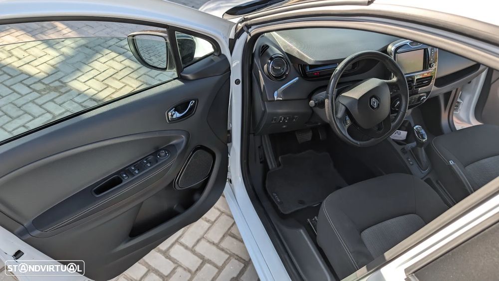 Renault Zoe - 8