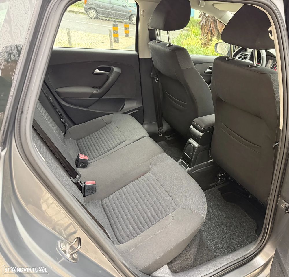 VW Polo 1.2 TDi Confortline - 24