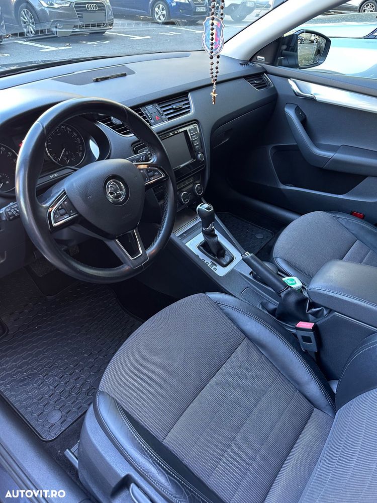 Skoda Octavia - 20