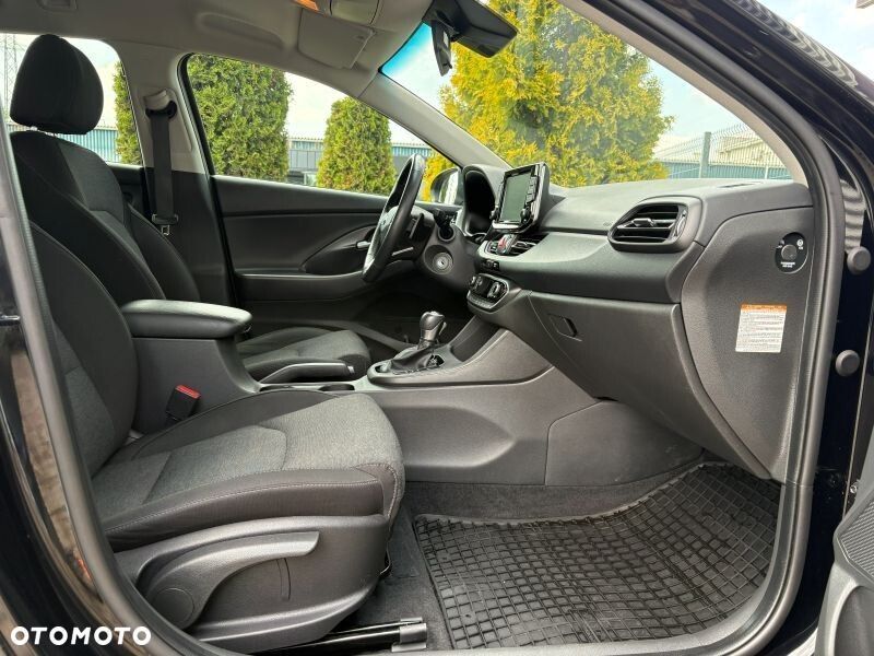 Hyundai i30 1.5 T-GDI 48V Smart DCT - 10