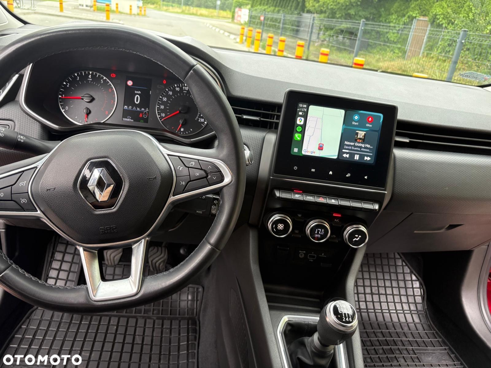 Renault Clio 1.0 TCe Zen - 9