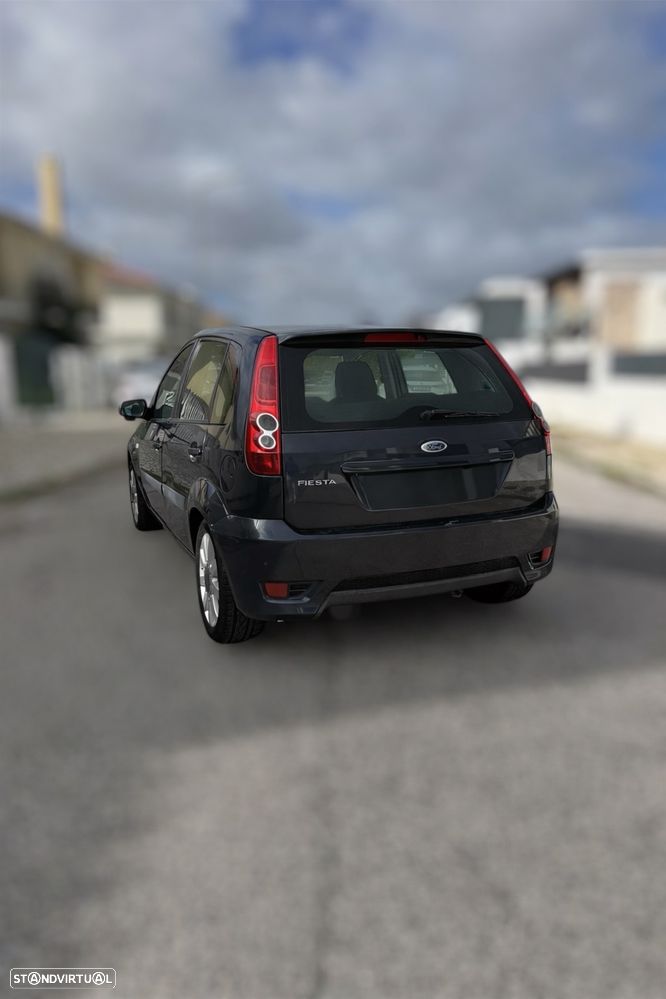 Ford Fiesta 1.25 Zetec - 2