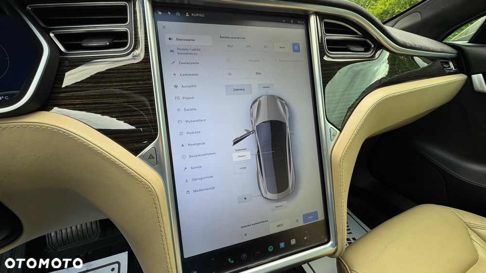 Tesla Model S 90 D - 25