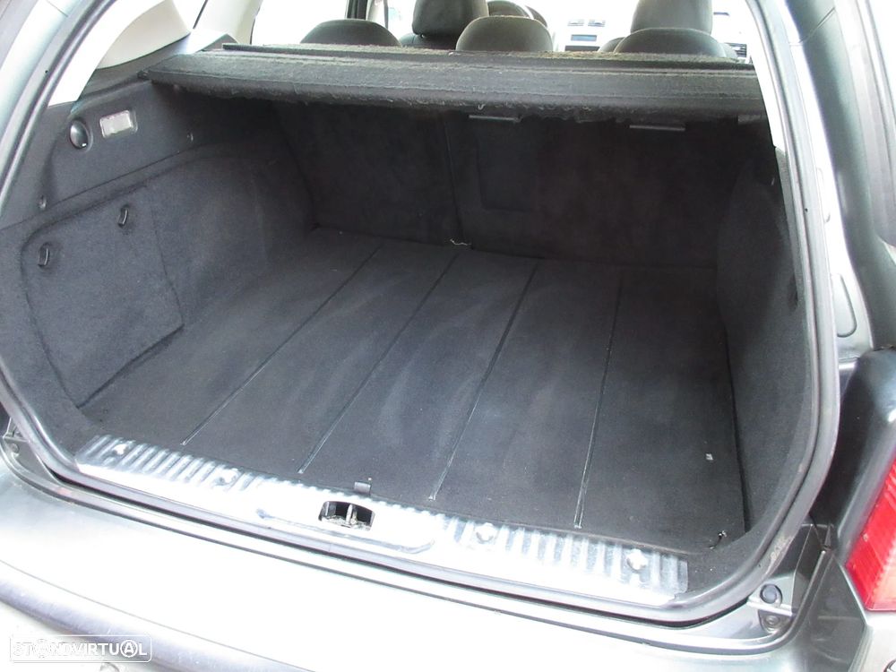 Peugeot 407 SW 1.6 HDi Executive - 15