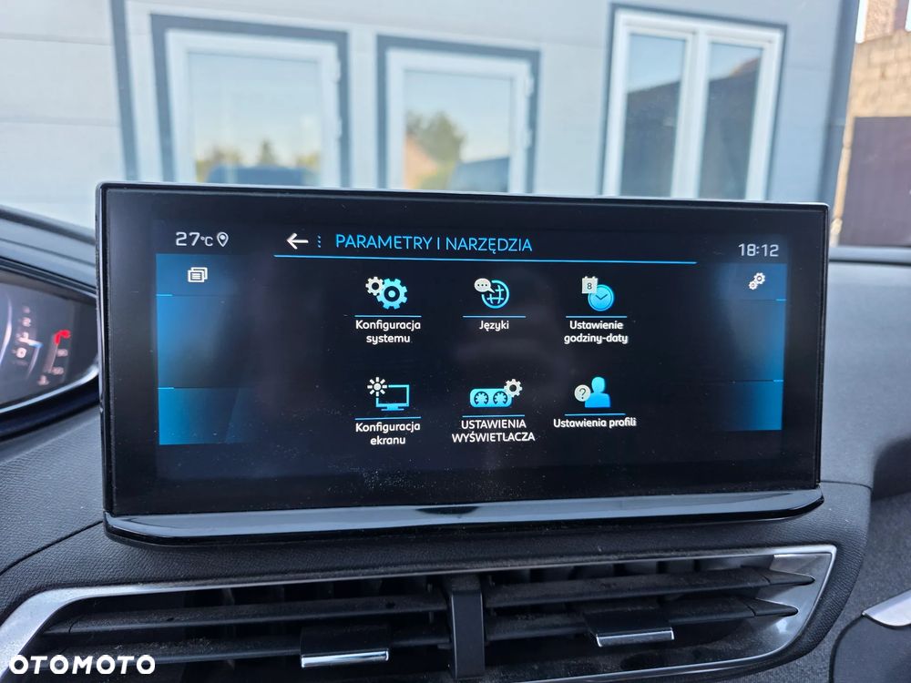 Peugeot 5008 BlueHDi 130 EAT8 Allure - 25