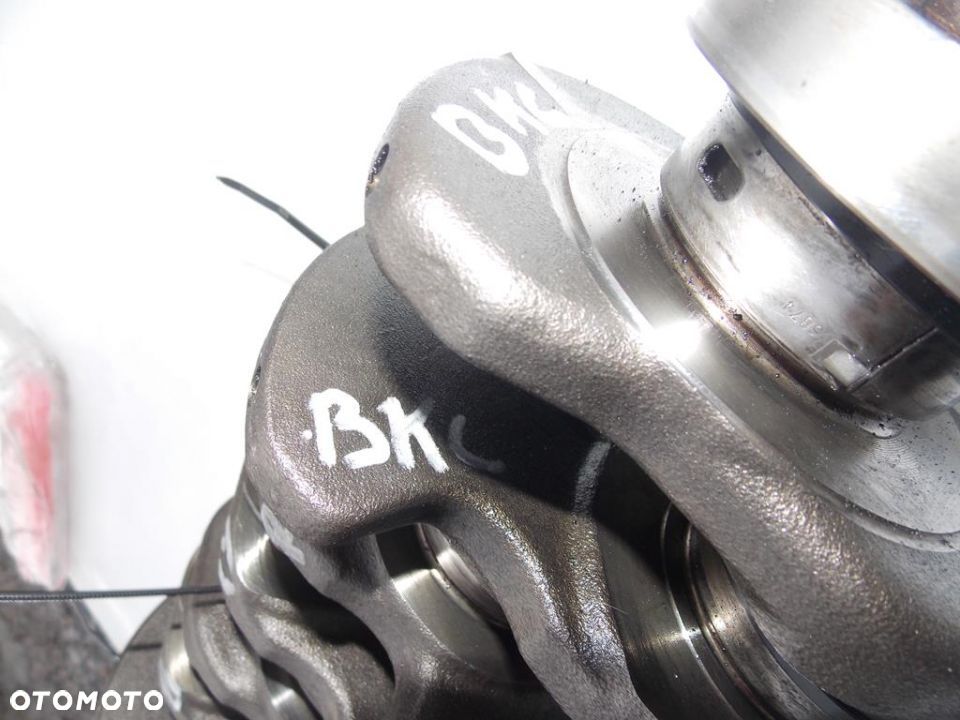 WAŁ KORBOWY PANEWKI GOLF OC TAVIA II 1.9 TDI BKC BLS - 2