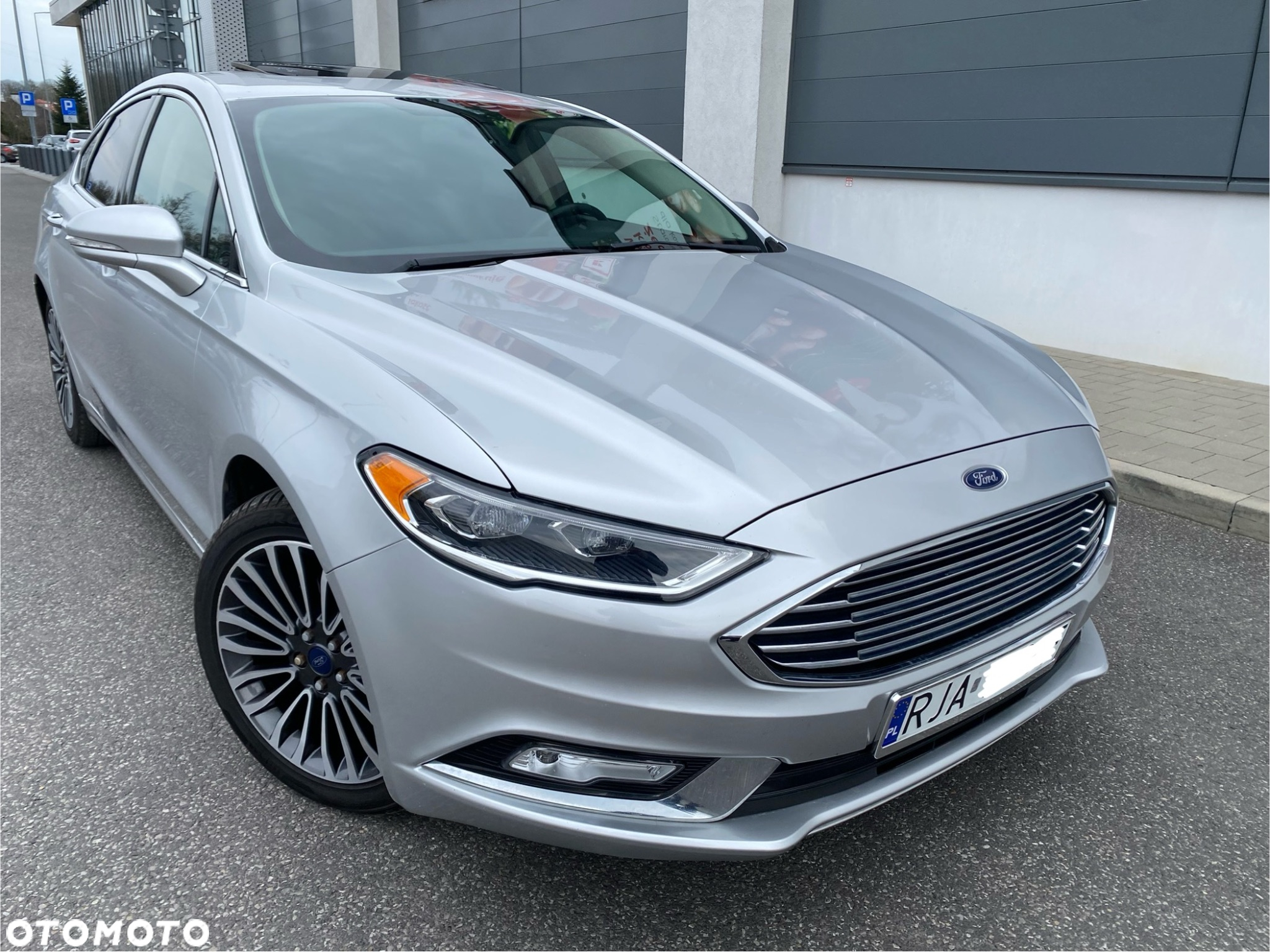 Ford Fusion 2.0 EcoBoost Titanium - 4
