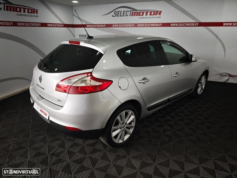 Renault Mégane 1.5 dCi Dynamique - 5