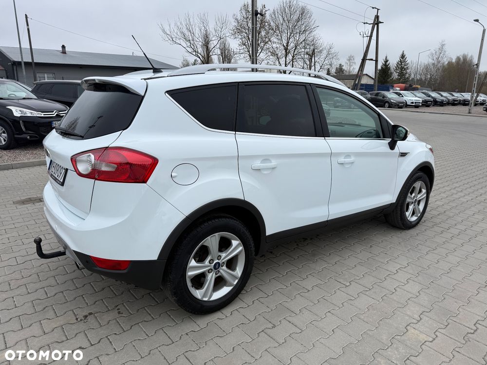 Ford Kuga 2.0 TDCi 4x4 Titanium - 9