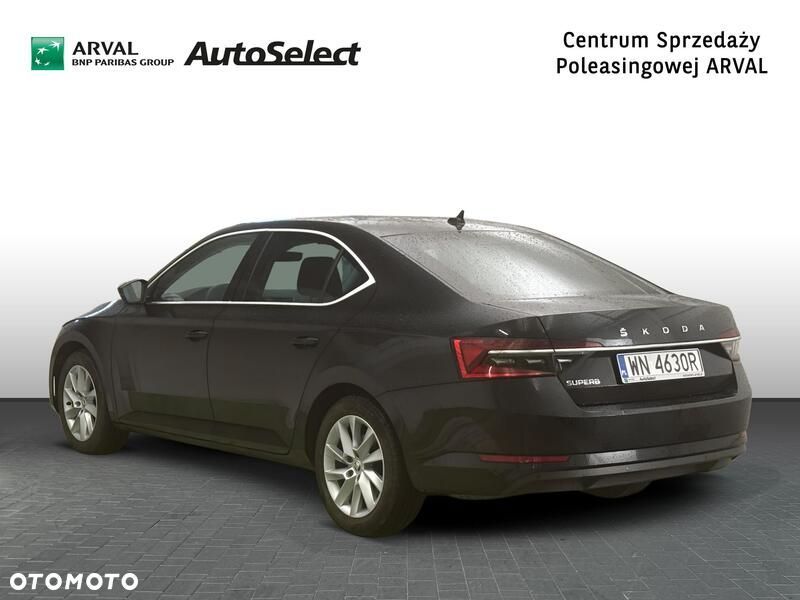 Skoda Superb 2.0 TDI SCR Style DSG - 3