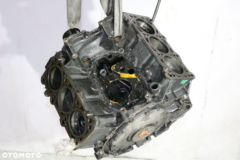 SILNIK DÓŁ BAU AUDI A6 C5 2.5 TDI - 1