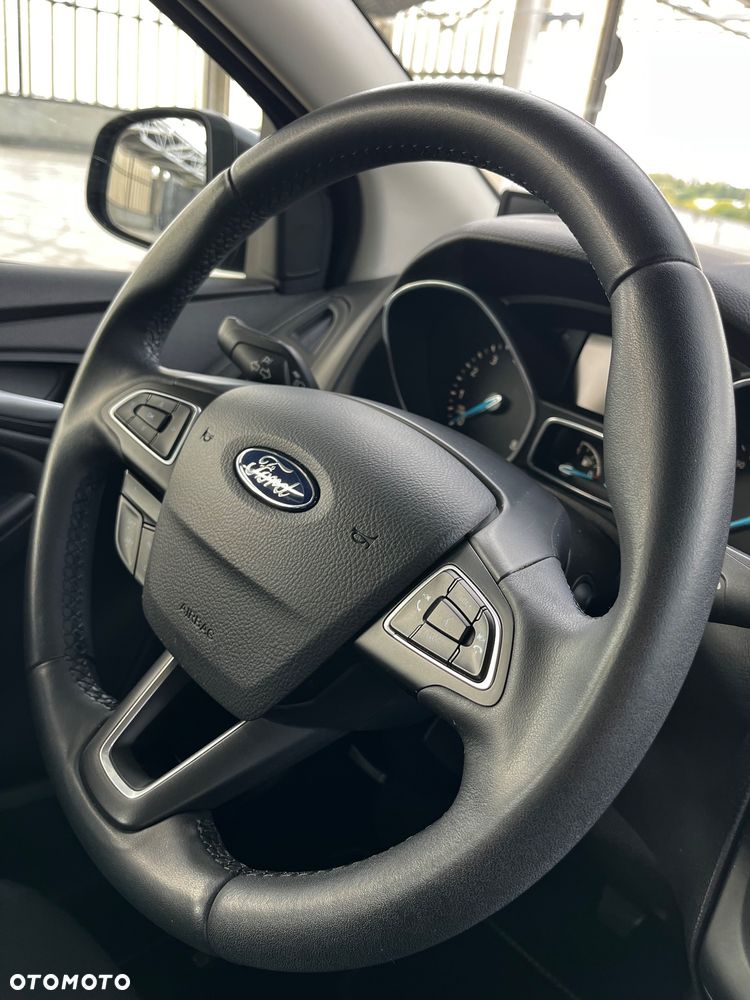 Ford Focus 1.5 EcoBoost Trend ASS - 25